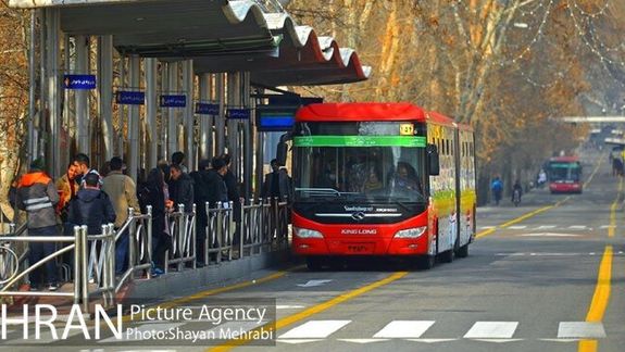 مدیرعامل اتوبوسرانی: سرقت پیچ و مهره و تابلو در ایستگاههای اتوبوس شایع شده است