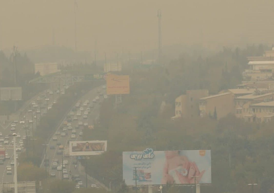 In bitter paradox, Iran grows more polluted even as it runs low on fuel