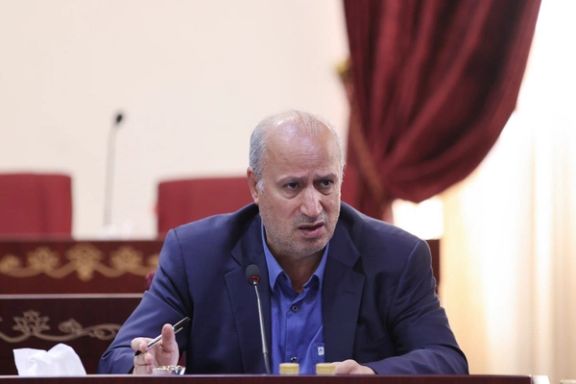 تاج همنظر با دنیامالی: باشگاهها خودشان باید استادیومها را تجهیز کنند، وظیفه ما نیست