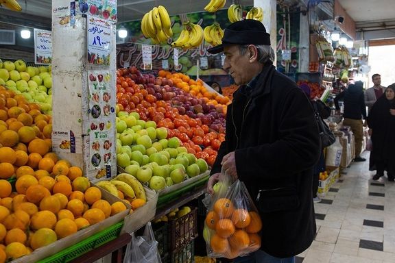 تورم نقطهای آذرماه در ایران از ۵۲ درصد فراتر رفت