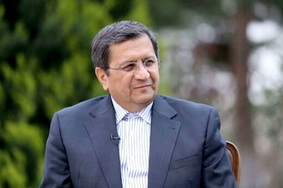 روزنامه کیهان وزیر اقتصاد را به اظهارات تحریک‌آمیز در رابطه با قیمت دلار متهم کرد 