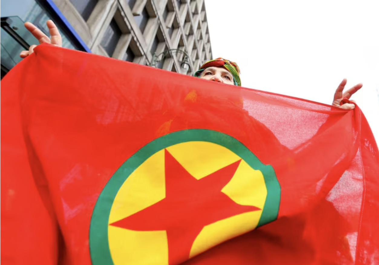 پایان پ‌ک‌ک، تداوم تردید: آیا صلح راهی به دموکراسی خواهد داشت؟