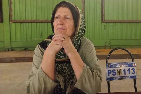 آزار سازمانیافته آمنه بیرقداری، زندانی سیاسی ۶۱ ساله در بند مجرمان خطرناک زندان وکیلآباد