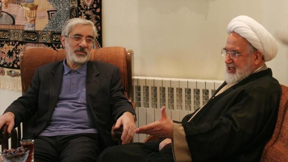 انتخابات و رهبران جنبش سبز: موسوی و رهنورد رای ندادند، کروبی از پزشکیان حمایت کرد