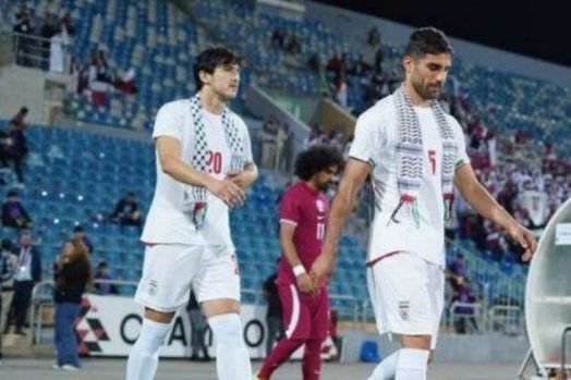 آزمون عکس با همتیمی اسرائیلی را پاک کرد، عکس با چفیه فلسطینی را استوری کرد!