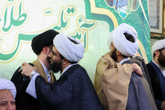 مکارم شیرازی، مرجع تقلید شیعه: میزان جرائم طلبهها با فعالیتهای فرهنگی کم میشود