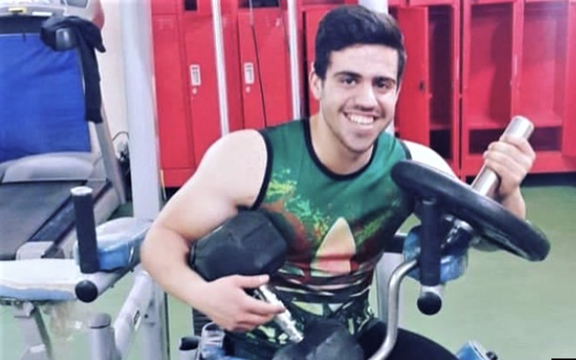 پدر سهند نورمحمدزاده، معترض زندانی: وزن پسر ورزشکارم از زمان بازداشت ۳۰ کیلوگرم کم شده است