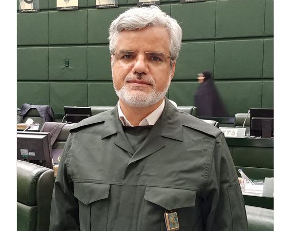 ‘Reformist’ Politician Registers to Run for Iran’s Presidency