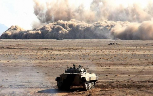 تهدید کویرهای ایران، از بیراهه نوردی تا آزمایشهای موشکی