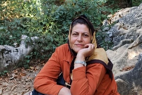 اشرف محمدی در زندان اصفهان نیازمند درمان فوری است