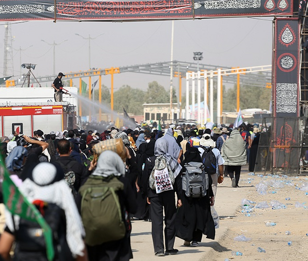 رغم الدعم الحكومي الكبير.. انخفاض المشاركة في مسيرة الأربعين من إيران للعراق إلى الثلث