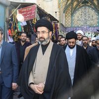 آمریکا نقش احتمالی بانکهای این کشور را در امپراتوری مالی مجتبی خامنهای بررسی میکند