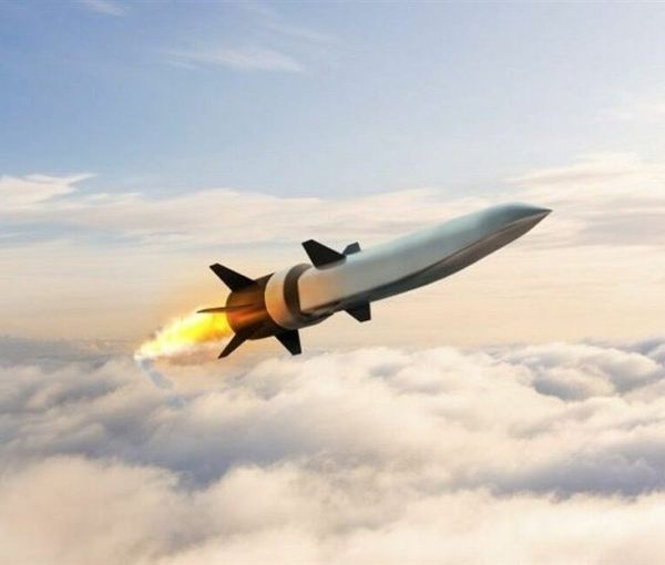 الحرس الثوري الإيراني يزعم التوصل إلى تكنولوجيا صاروخ كروز الأسرع من الصوت