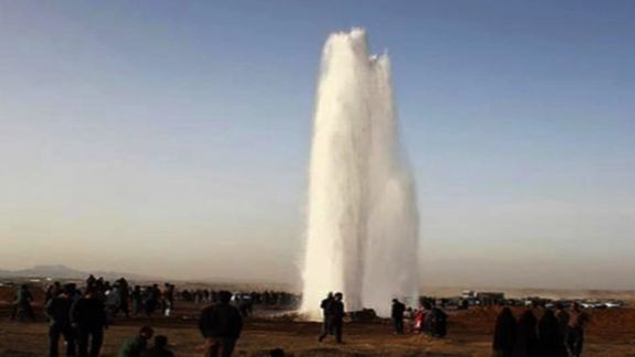 استاندار یزد:دلیل قطع چندین ساعته آب شهر یزد تعرض به خط انتقال آب در شرق اصفهان بود