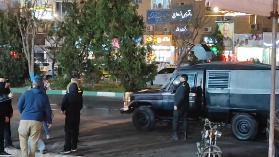 گاردین: دو بازداشتشده در کرمانشاه از جمله یک نوجوان ۱۶ ساله هدف تعرض جنسی قرار گرفتند