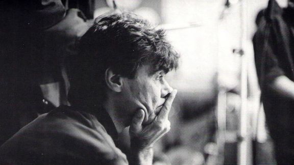 نوشته بر کاغذی بیخط؛ بهیاد ناصر تقوایی