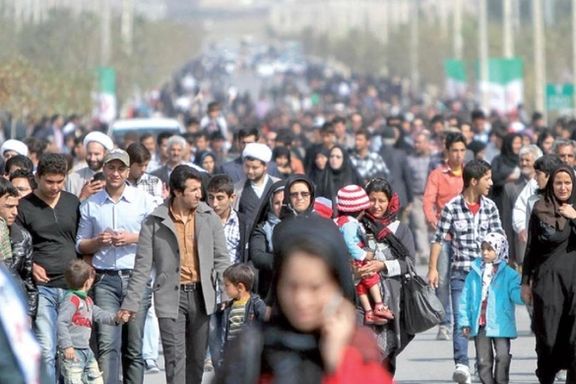 Iranian Experts Warn About Unprecedented Wave Of Brain Drain