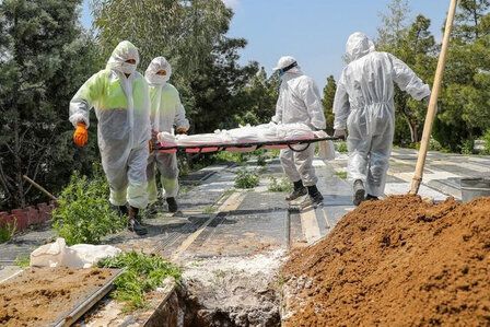 مقام شهرداری مشهد: فوتیهای روزانه کرونا در مشهد سه رقمی خواهد شد