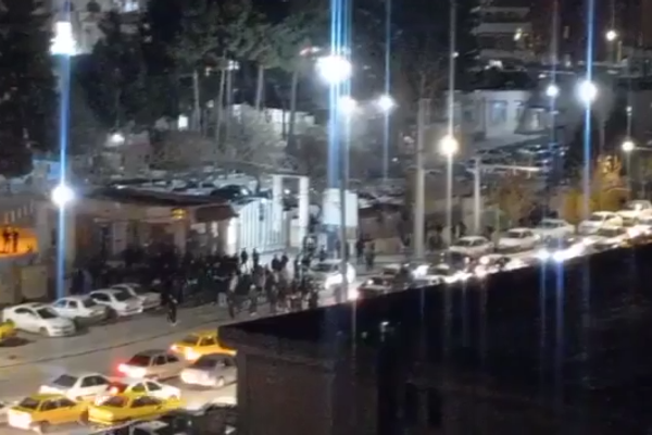 شهروندان حمله ماموران سرکوبگر به بیمارستان ایلام را «جنایت علیه بشریت» دانستند