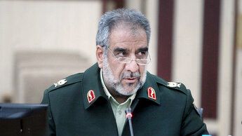 فرمانده انتظامی تهران: اگر در چهارشنبهسوری به سمت پلیس نارنجک پرتاب کنید بازداشت میشوید