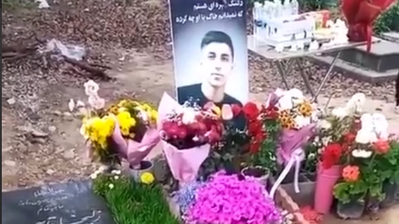 ماموران در مزار محمدجواد زاهدی، جانباخته خیزش انقلابی در سالگرد تولدش دوربین نصب کردند