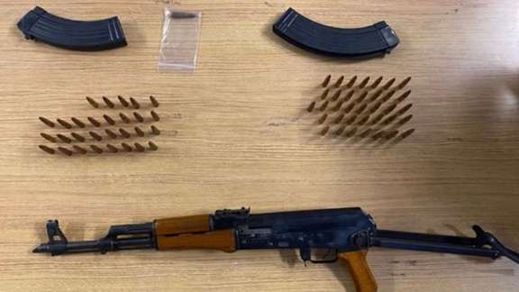 Police photo of the AK-47 assault rifle and ammunition found with a suspect arrested in Brooklyn. July 28, 2022