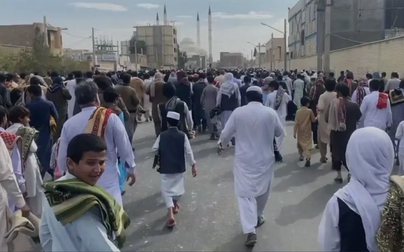 أكثر من 50 معتقلا خلال احتجاجات الجمعة بمدينة زاهدان.. بينهم 13 طفلًا