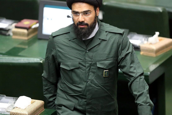 نماینده مجلس: نباید اطلاعات محرمانه حاکمیت در فضای مجازی دست به دست شود