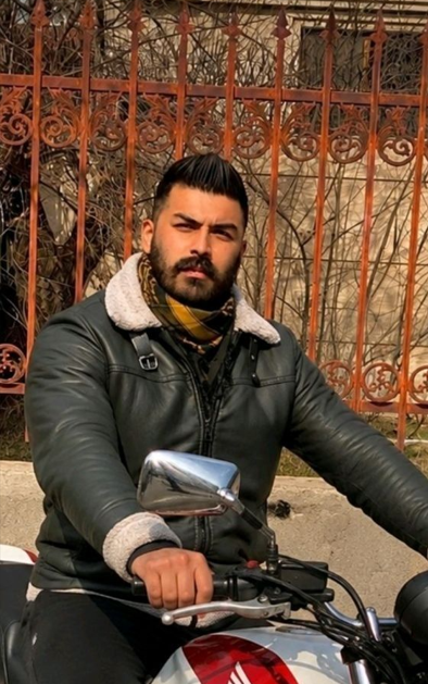 محمد زنگنه، معترض ۲۴ ساله انقلاب ملی در زندان مشهد، با خطر اعدام روبه‌رو است