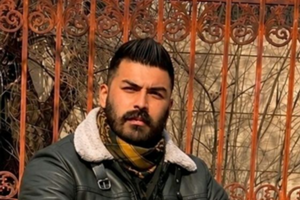 محمد زنگنه، معترض ۲۴ ساله انقلاب ملی در زندان مشهد، با خطر اعدام روبهرو است