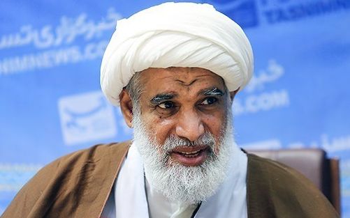 عضو هیاترییسه مجلس خبرگان: باید به فلسطینیها اسلحه و پول بدهیم