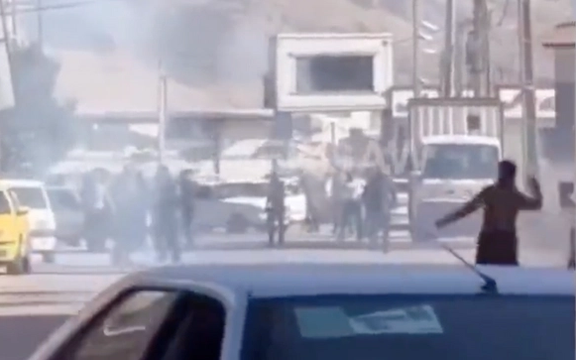 Clashes Between Armed Forces, Civilians In Iran’s Khorramabad Leave 15 Injured