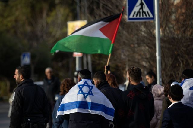 جنگ غزه چطور رویدادهای انتخاباتی و سیاست جهانی را در سال ۲۰۲۴ تحت تاثیر قرار می‌دهد؟