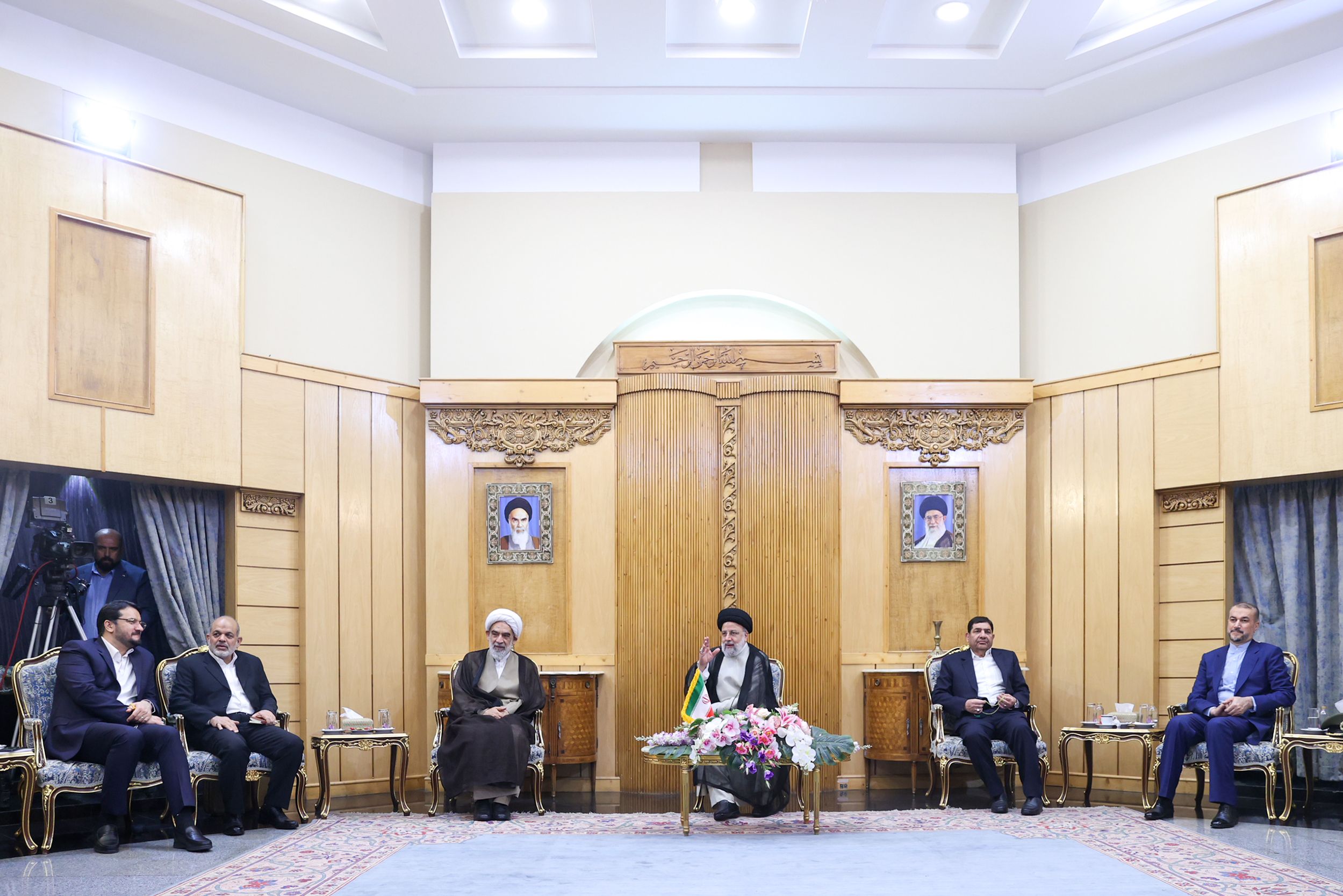 Politicians In Iran Beg Government: 'Please Do Nothing'