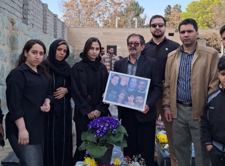 از مزار تا سفره هفت‌سین؛ تداوم اعتراض و یادبود جاویدنامان در آستانه نوروز