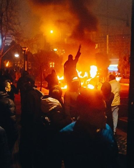 عضو مجلس سنای استرالیا: مردم ایران در نقطه سرنوشتساز تاریخ کشورشان ایستادهاند