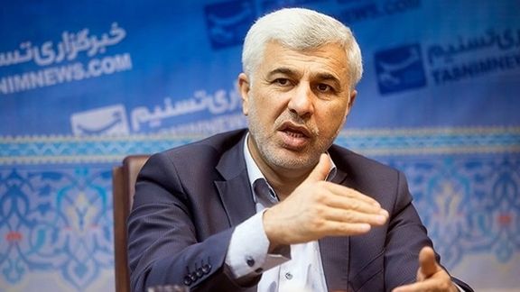 نماینده سمیرم: دلار ۶۰ هزار تومان شد و گوشت ۶۰۰ هزار تومان، کسی هم پاسخگو نیست