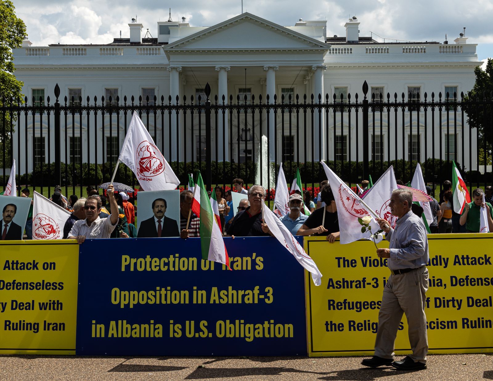 Paris Court Reverses French Police Ban On Iranian MEK Rally 