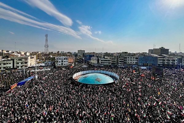 سیاست خیابان؛ تلاش جمهوری اسلامی برای تسخیر فضای عمومی و ذهن شهروند