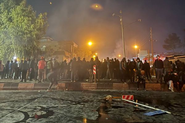 پژوهش پارلمان بریتانیا: پیروزی اعتراضات در ایران نیاز به همبستگی مخالفان دارد