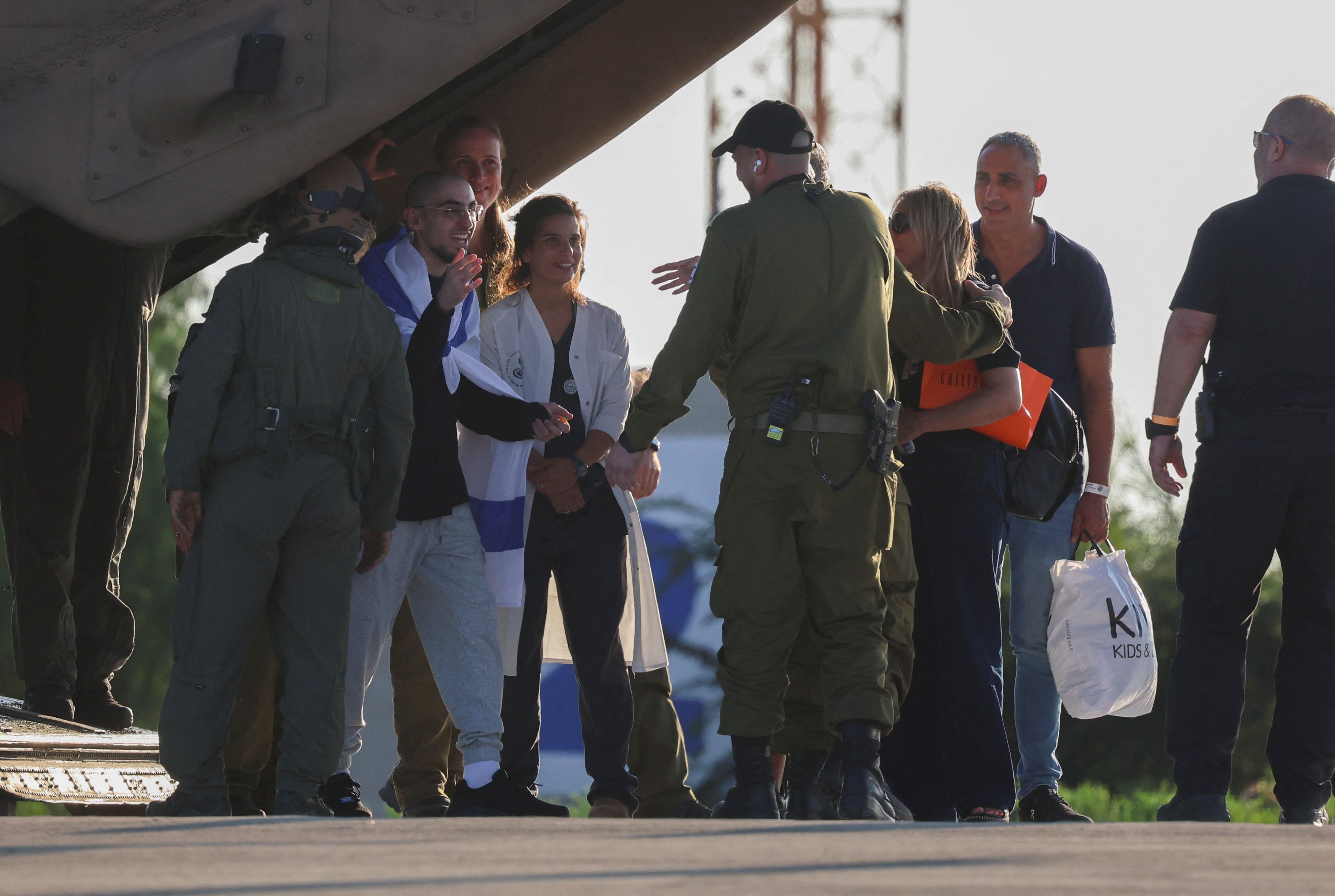 روایت گروگان آزادشده اسرائیلی درباره آزار جنسی: از دیدار با شیطان بازگشتم