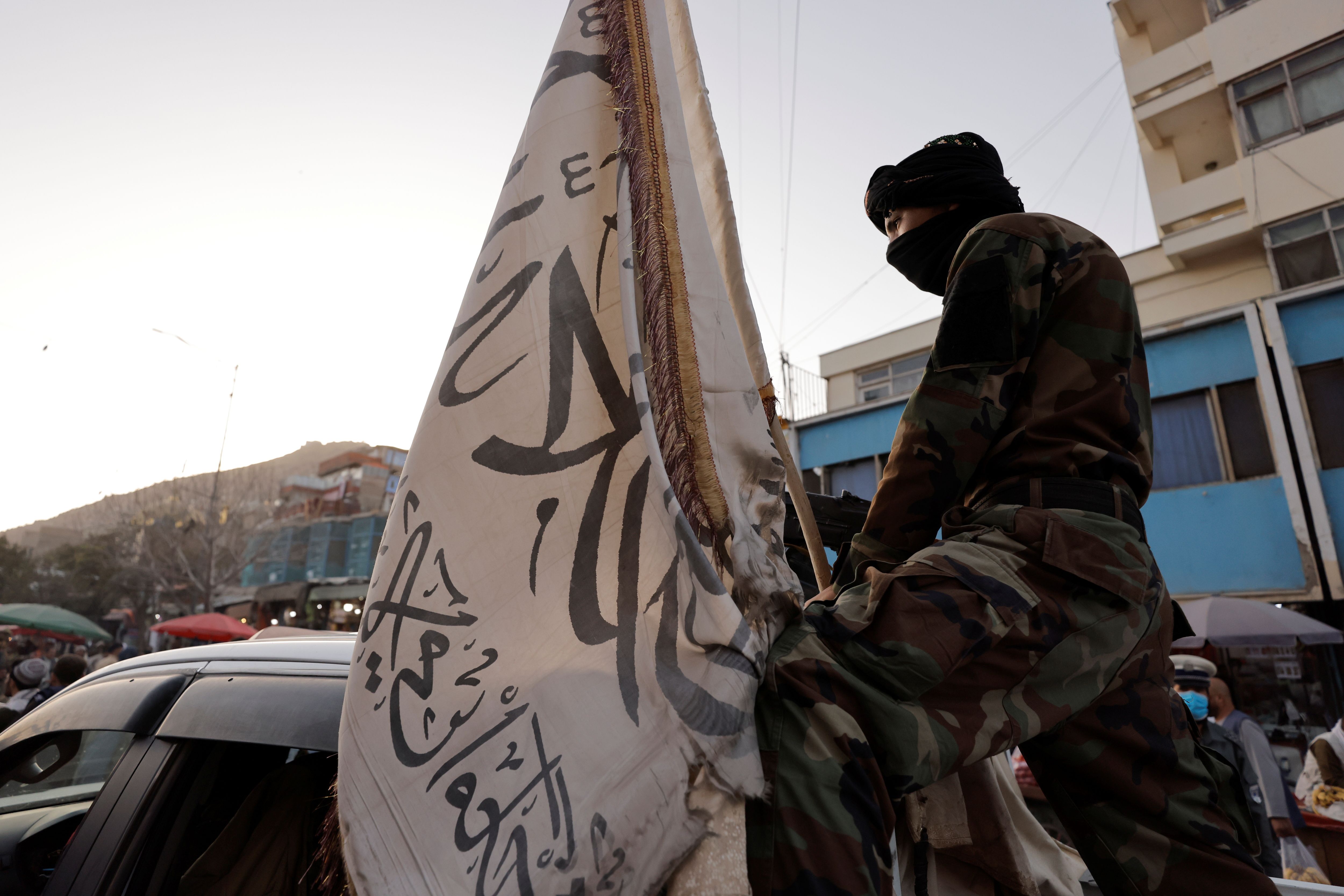 عفو بین‌الملل: نیروهای طالبان ۱۳ نفر از اعضای قوم هزاره را در ولایت دایکندی کشته‌اند