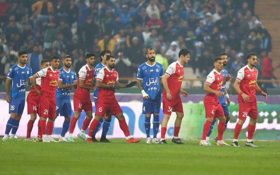 محدودیت نقلوانتقالات استقلال برداشته شد، پنجره پرسپولیس همچنان بسته است