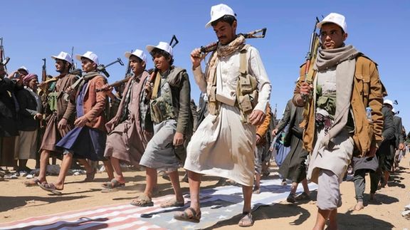 چین چگونه به حوثیها کمک میکند؟