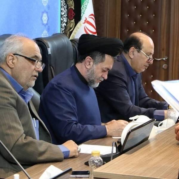 فریب سازمانی زیر نقاب تعهد؛ «رفتار شارلاتانی» چگونه در ادارات دولتی ایران رخنه کرده