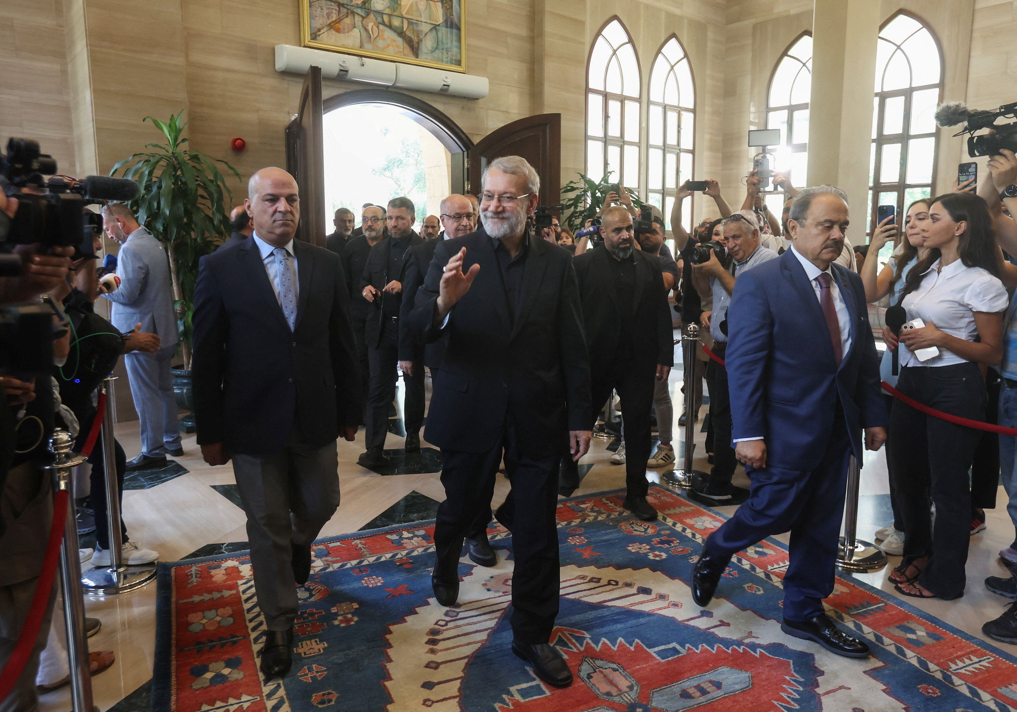 رییس‌جمهوری لبنان در دیدار با لاریجانی خواهان عدم دخالت تهران در امور داخلی این کشور شد