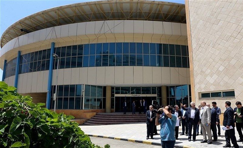 اخراج ۱۰ دانشجو از دانشگاه آزاد سوهانک به‌دلیل «فعالیت مجازی انتقادی، حجاب و روزه‌خواری»