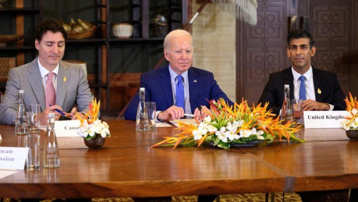 Canada PM Justin Trudeau (left), US President Joe Biden (center) and British PM Rishi Sunak  (November 2022)
