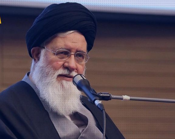 ادعای مدیرکل ورزش خراسان: علمالهدی با برگزاری بازی در مشهد با حضور زنان کاملا موافق است