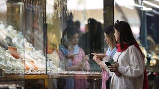 In Iran, Western journalists prioritize access over truth